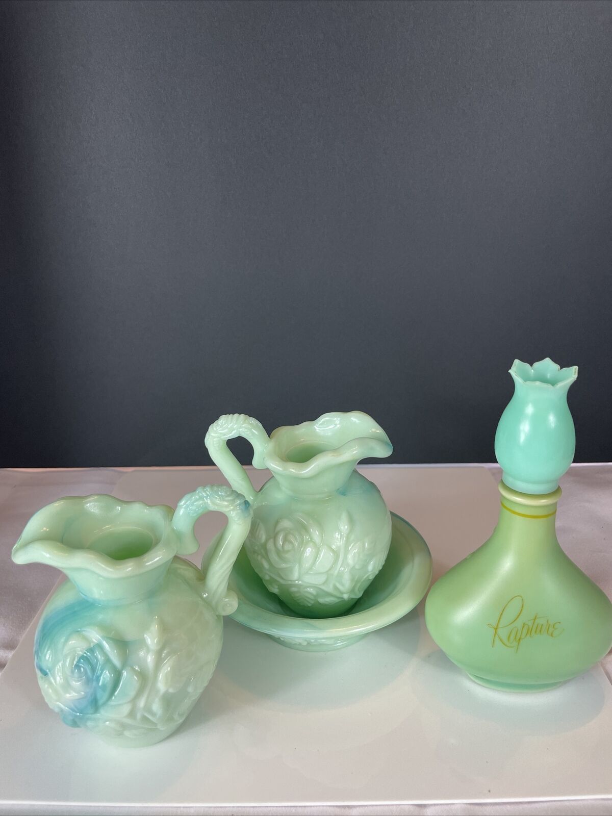 Avon Pitcher and Bowl Rapture Small Jadeite Green Milk Glass Vtg Retro Perfume