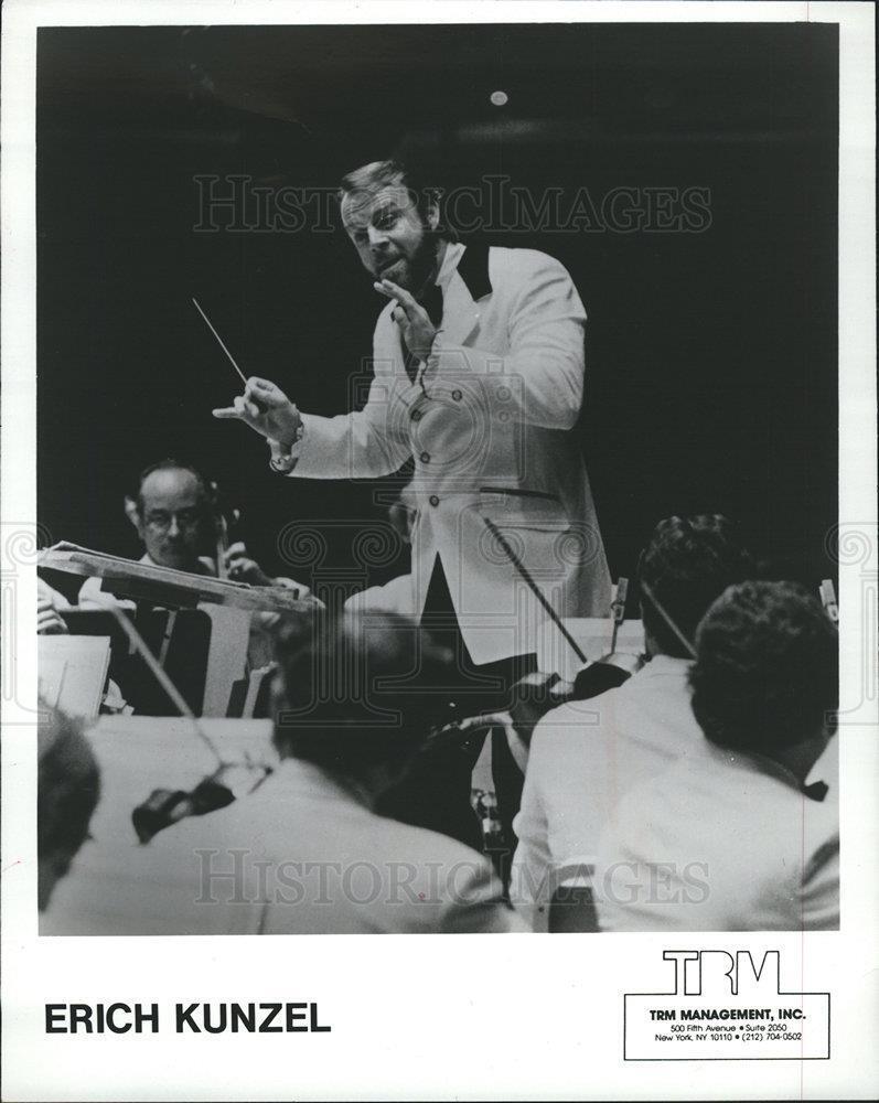 1989 Press Photo Erich Kunzel American conductor. - dfpb20285