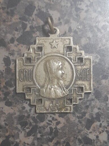 Vintage Crusade Catholic Blessed Virgin Mary & Jesus IHS Crusade Medal ✝️ 