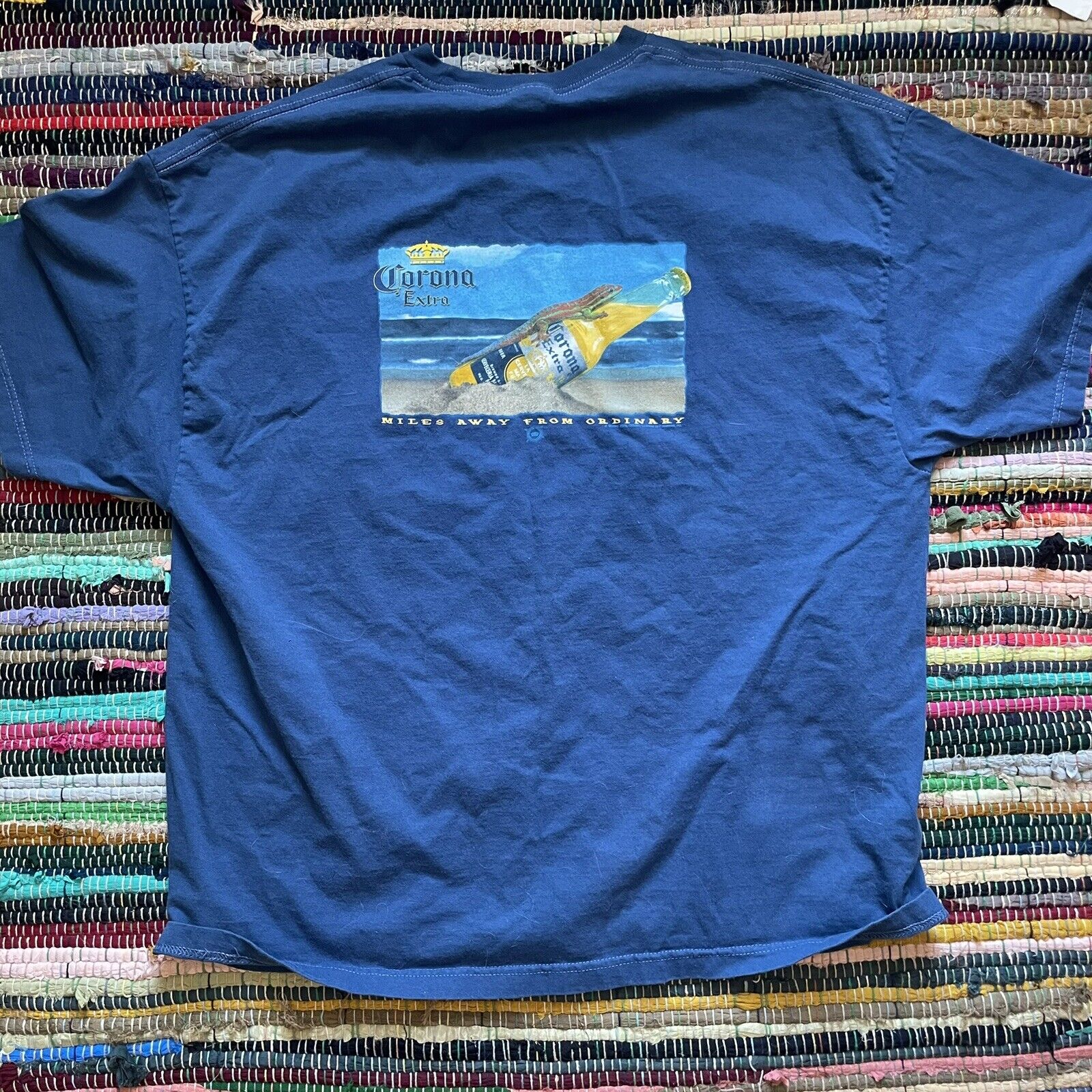 Vintage 2004 Corona Extra blue “Miles away from ordinary” lizard 3xl t-shirt
