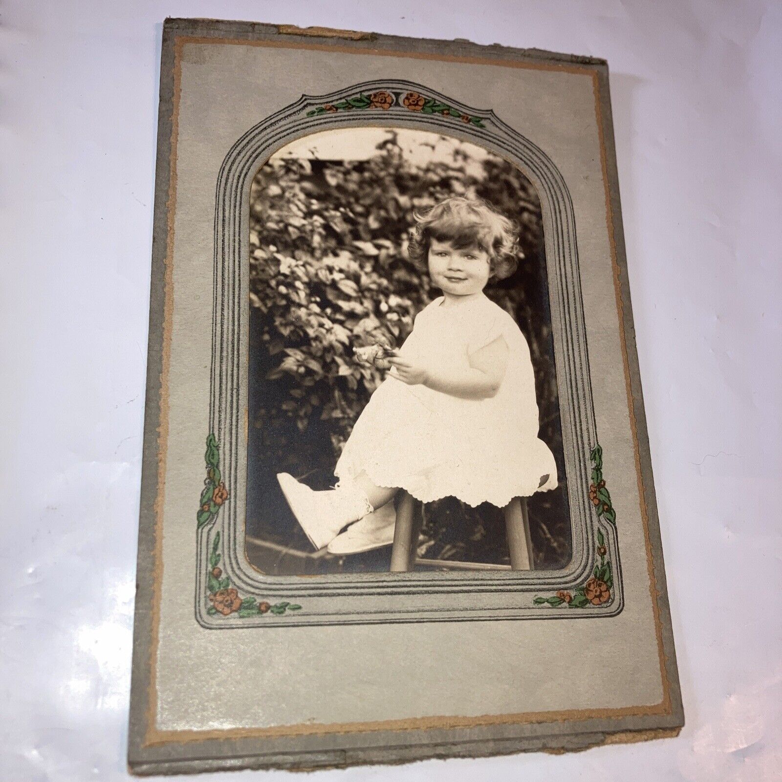antique photo - Circa  1900 Cute little Toddler girl in white dress  (#1)