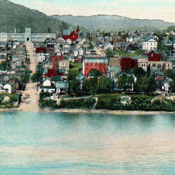 c.1939 Postcard, Pennsylvania, Tarentum, Bird\'s Eye View, Landscape, Lake, Linen