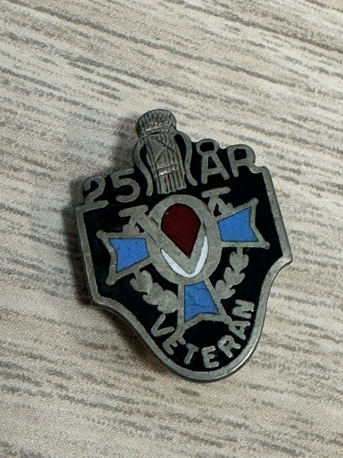Vintage Vasa Order of America 25 Year Veteran Pin 