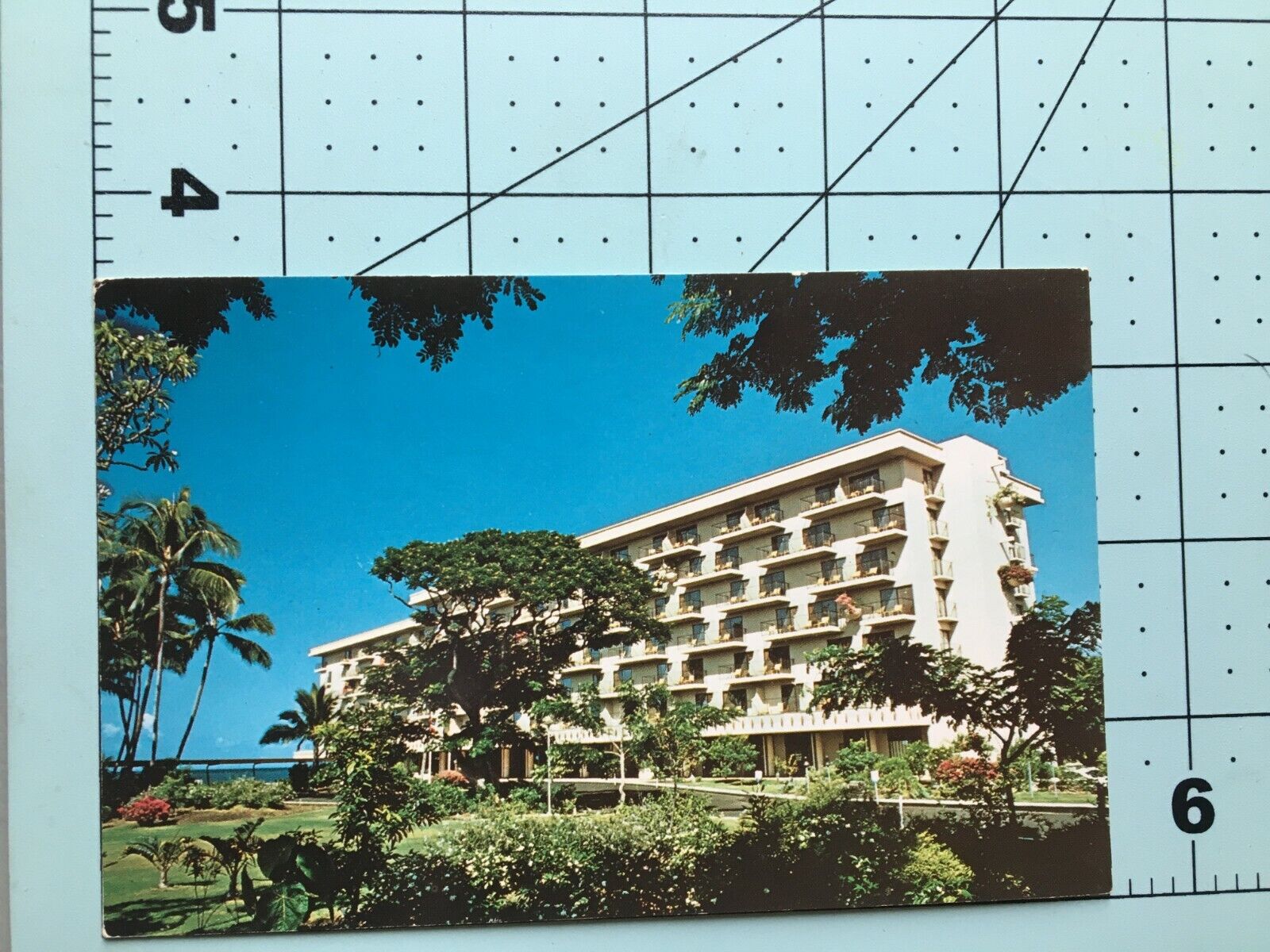   Vintage Keauhou Beach Hotel  Postcard  --   Hawaii 