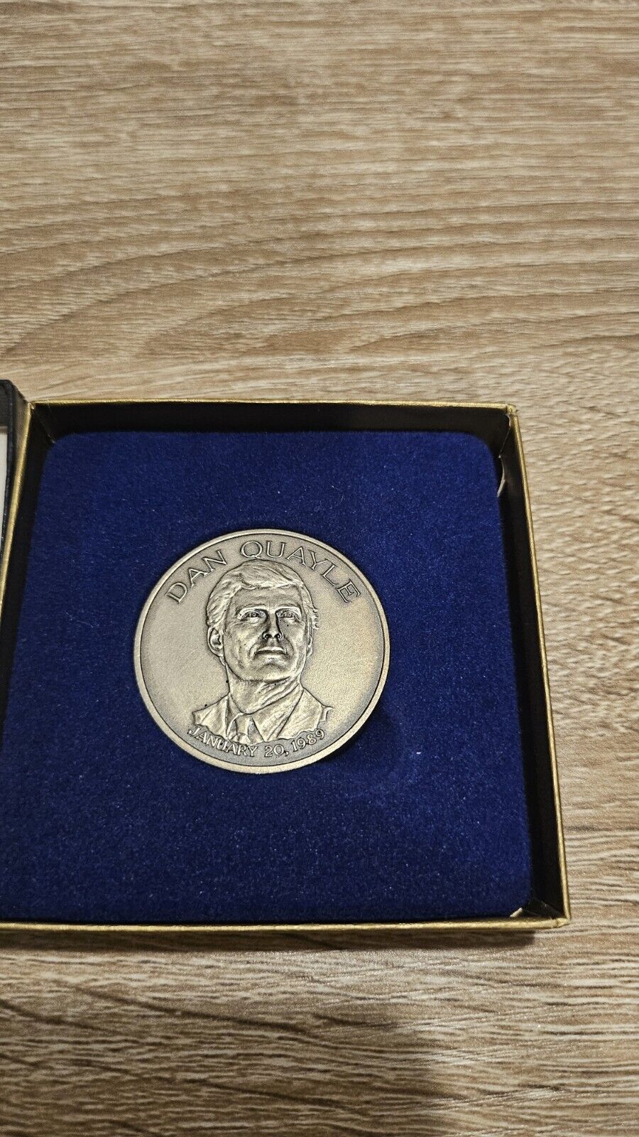 Official Vice President Dan Quayle Challenge Coin, Jan 20, 1989 In Box