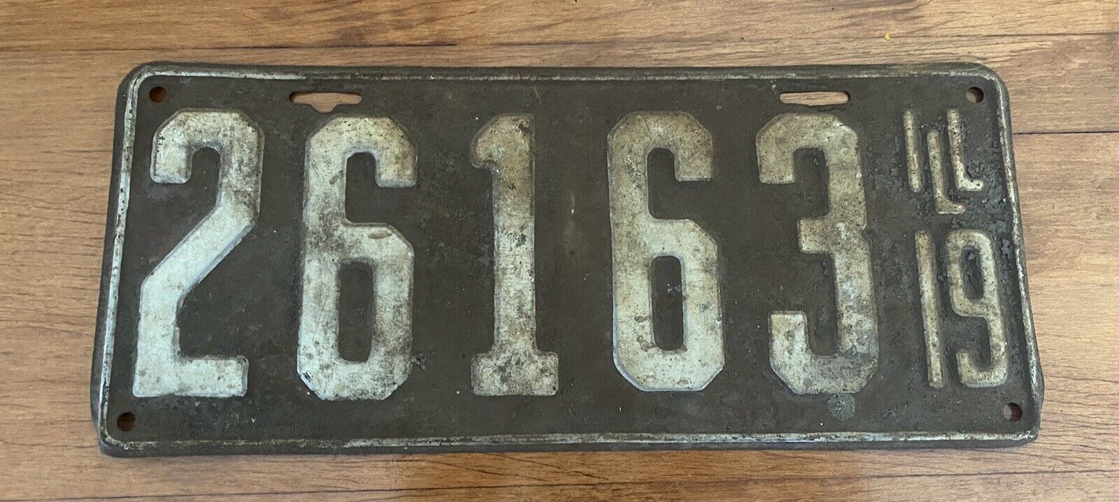 Antique Original 1919 Early Auto Oil Gas Illinois United States License Plate