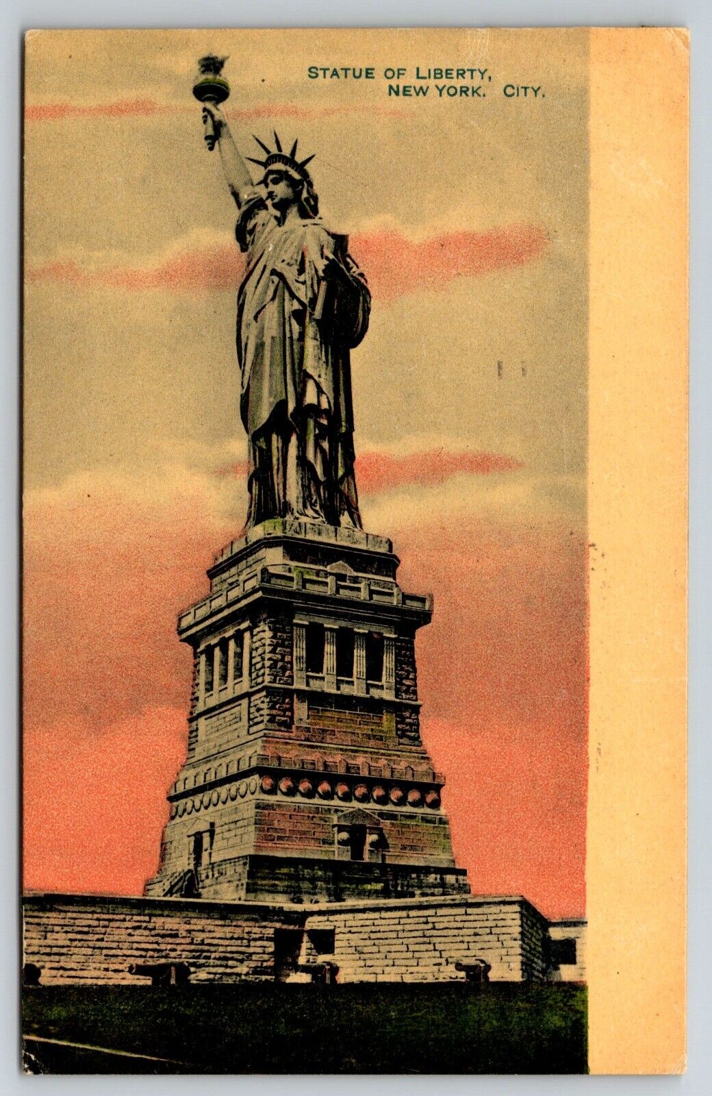 1910s Statue of Liberty Postcard MON043