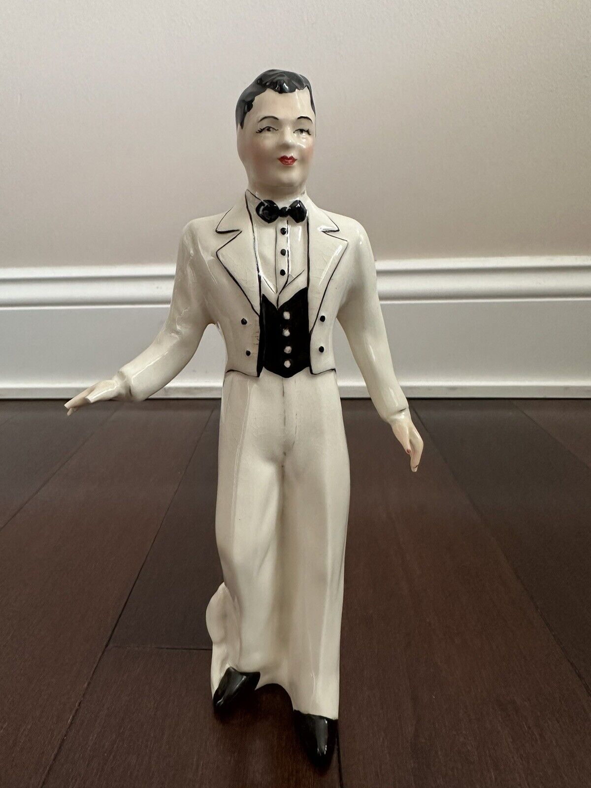 Vintage (1940 - 1950) MCM Gentleman Porcelain Figurine