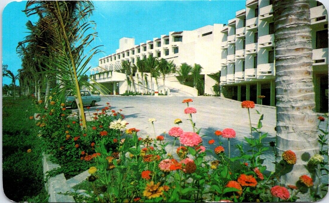 1978, Hotel Aristos, CANCUN, Quinatana Roo, Mexico Postcard
