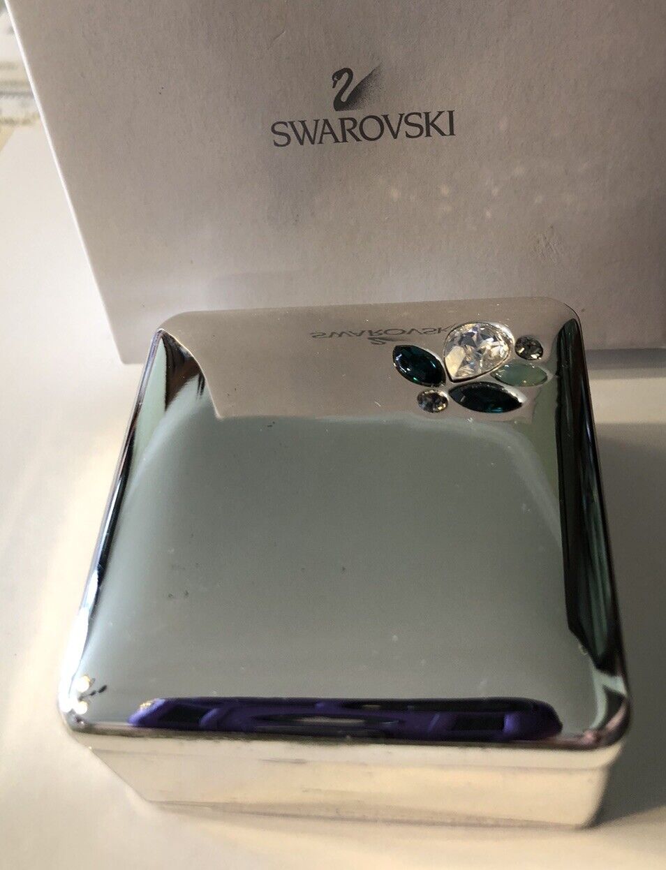 New Swarovski Crystal 1271013 Jewel Box Gift Silver Tone With Green Crystals