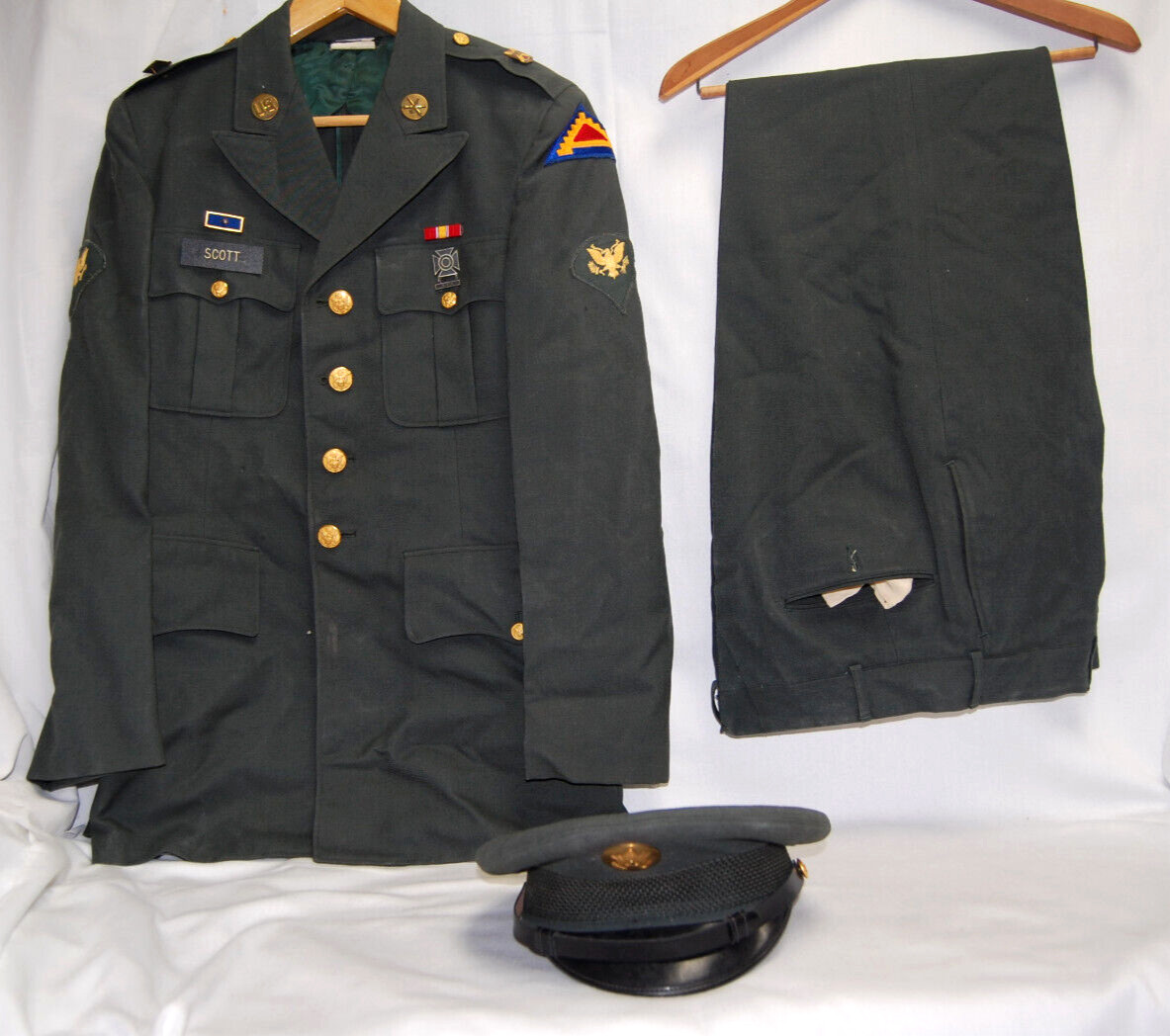 US Army Green Complete Dress Uniform Jacket, Pants, Hat, Ribbons Brass Vtg M5177