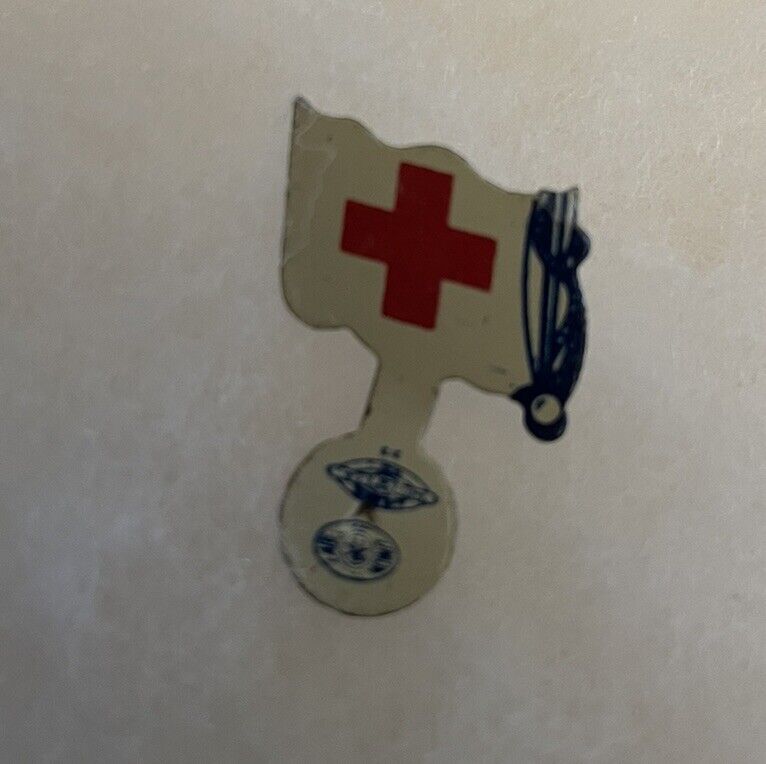 Vintage Red Cross 1940 Convention   Pin Back