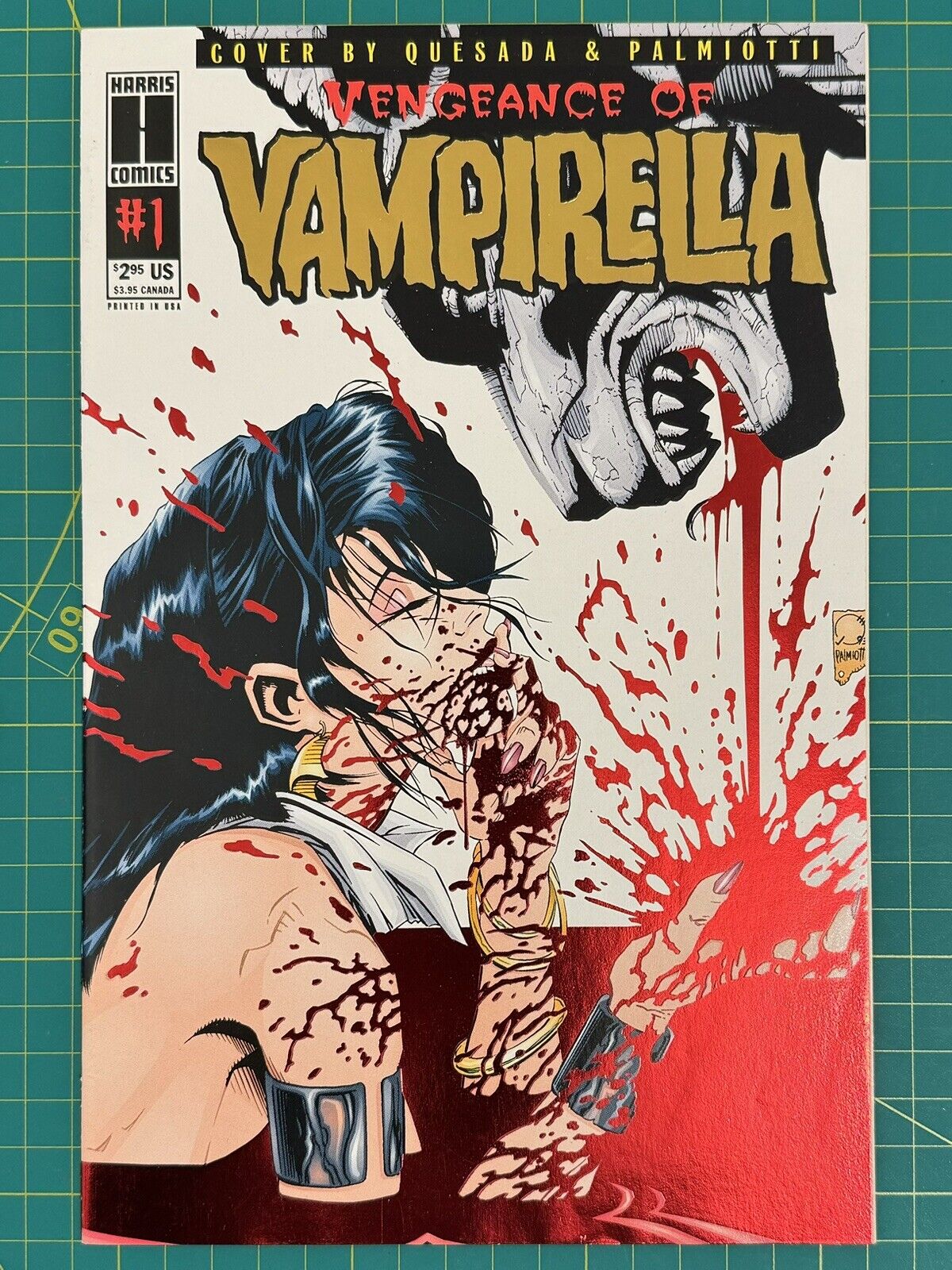 Vengeance of Vampirella #1 (Harris Comics 1994) Gold Foil 1st Print HTF Rare