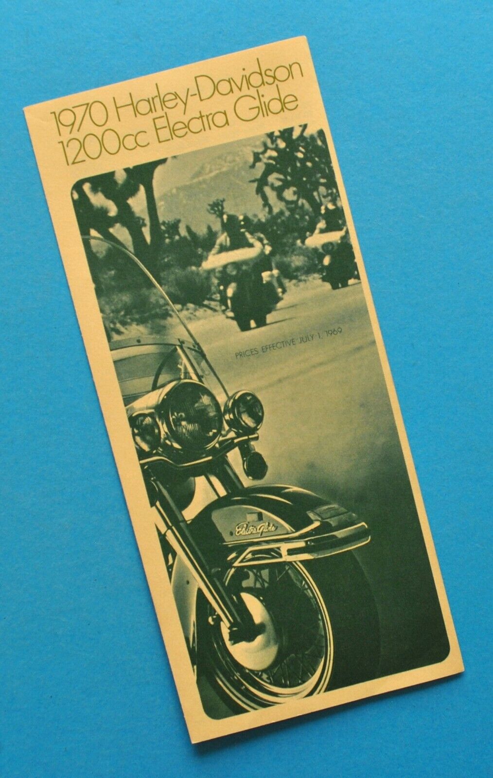 Original 1970 Harley Davidson Electra Glide 1200cc Motorcycle Brochure FLH FLP