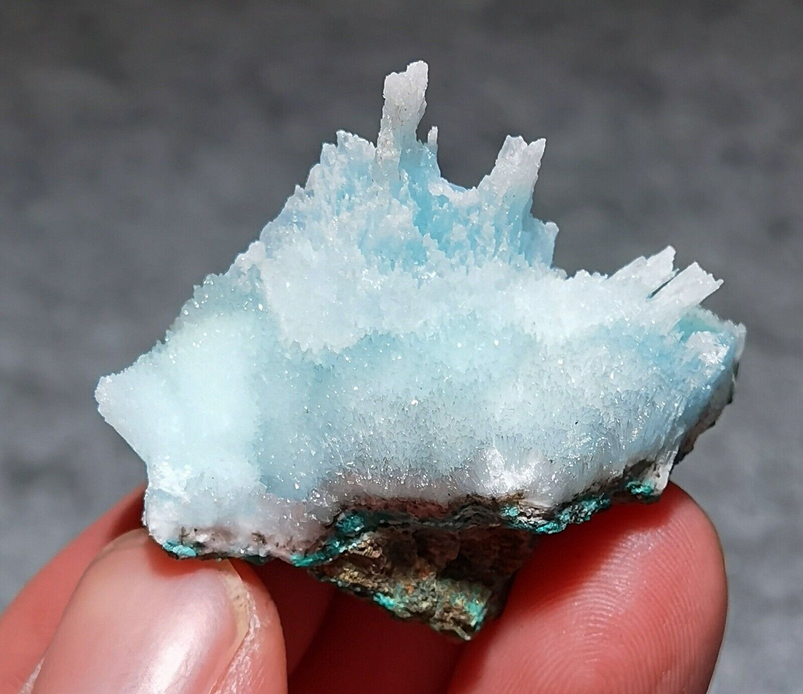 23g Rare Natural Blue Veszelyite Hemimorphite Quartz Matrix Yunnan