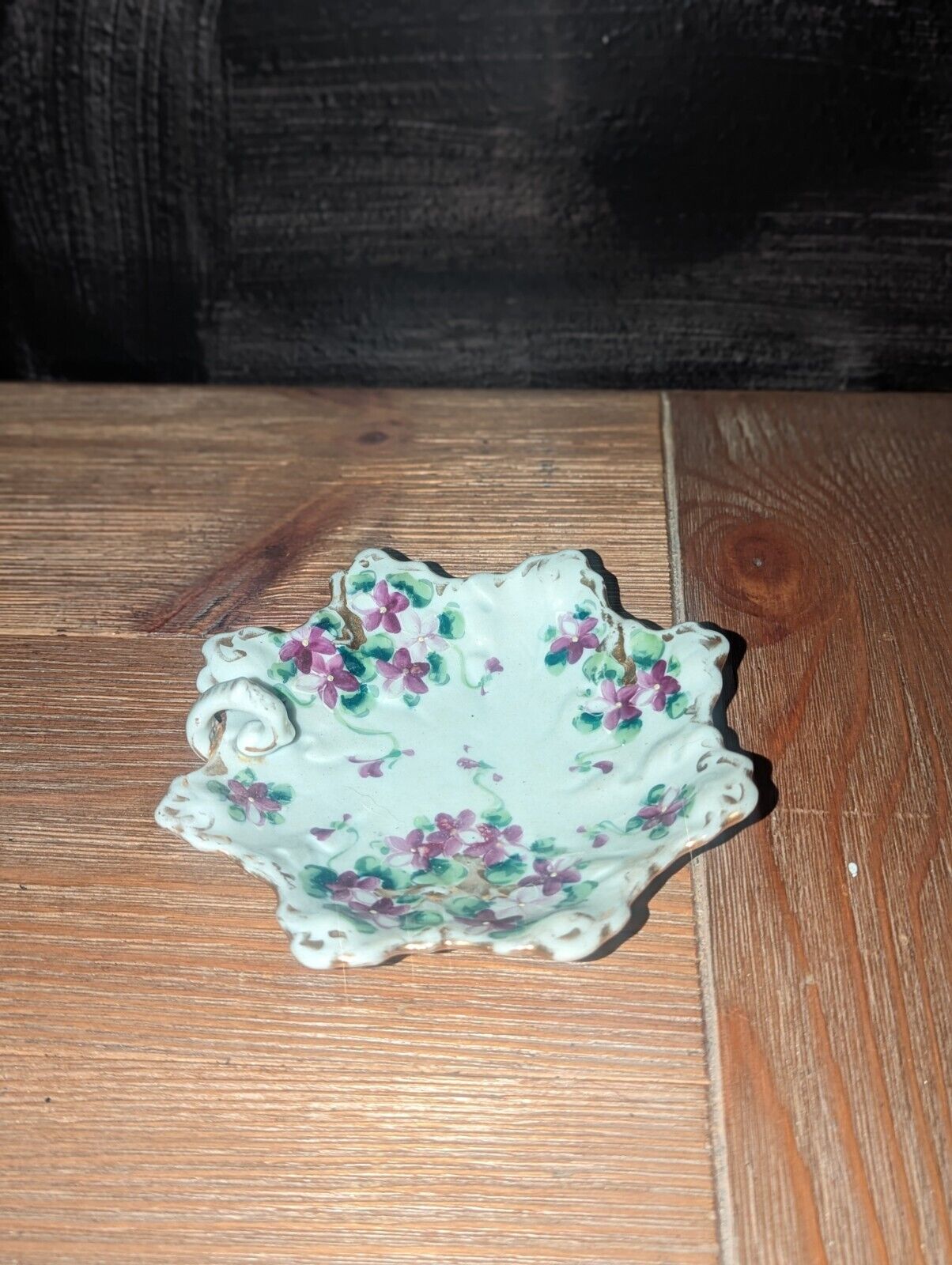Hand Painted Vintage Porcelain Purple Lilly 5\