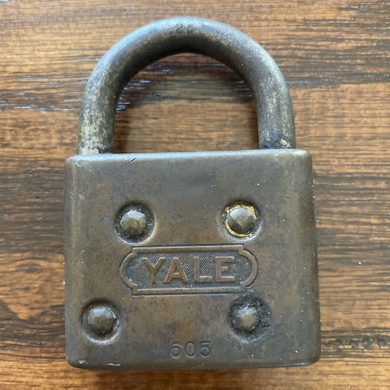 Vintage Antique Yale Padlock marked 605