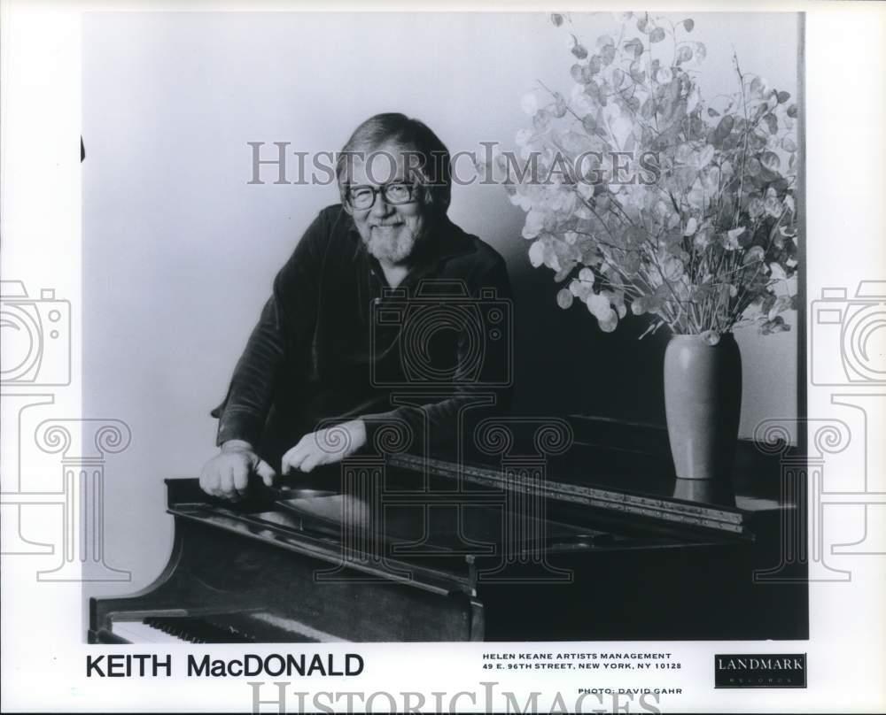 1985 Press Photo Musician Keith MacDonald - hcp73938