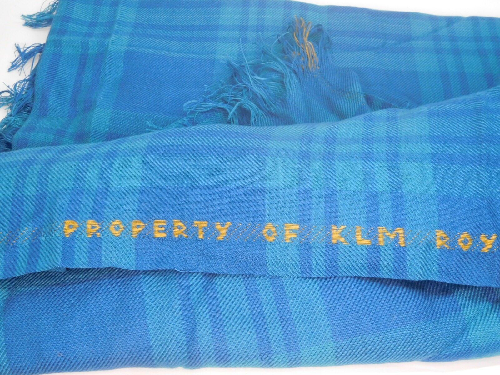 vintage KLM Royal Dutch airlines apx. 50 x 60 Fd 22 passenger blanket mint