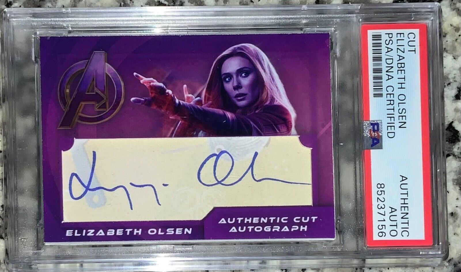 Marvel Avengers Elizabeth Olsen Auto Autograph Cut Custom Card PSA DNA