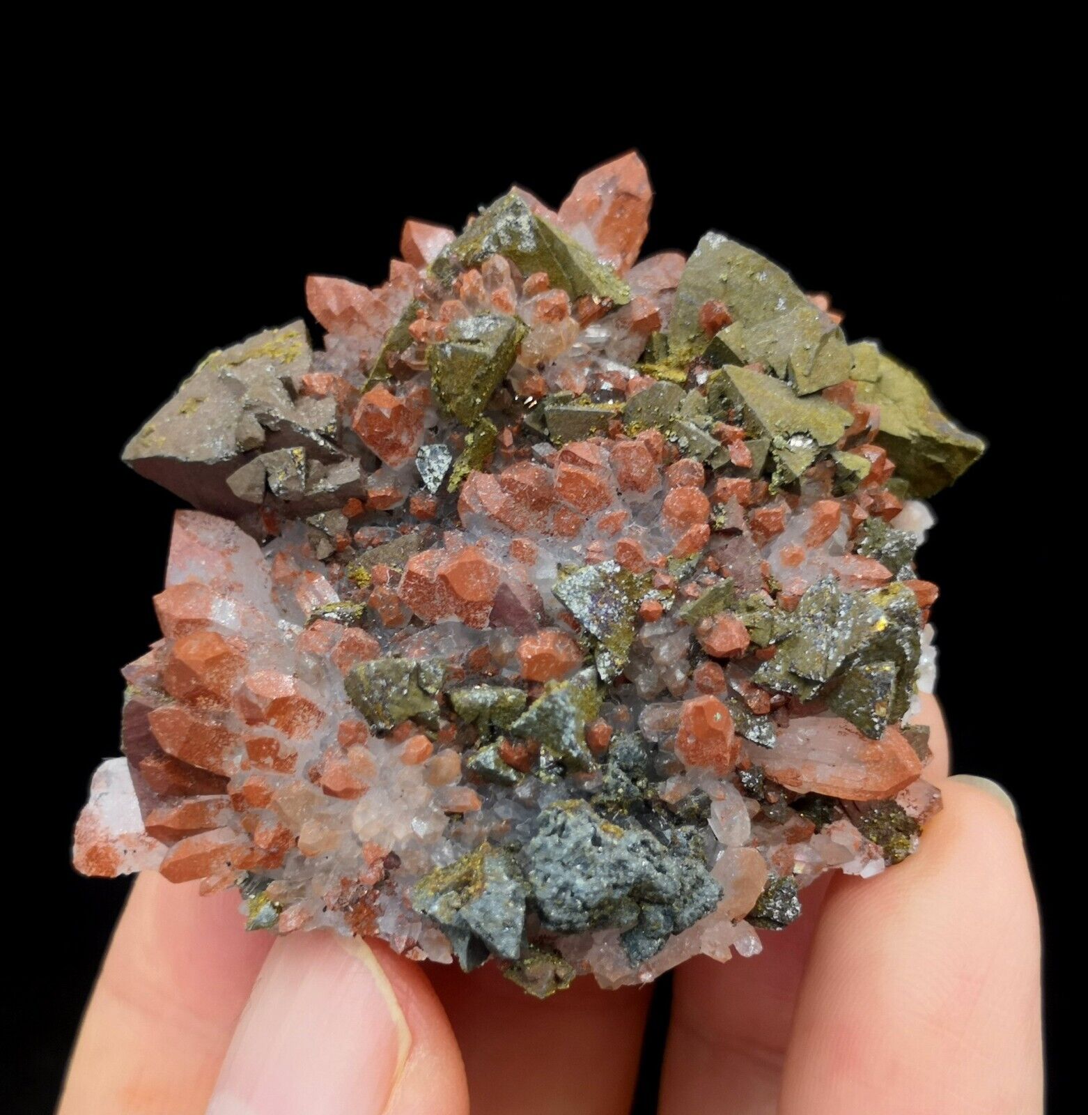 Chalcopyrite on Quartz 52mm, Natural Mineral Specimen