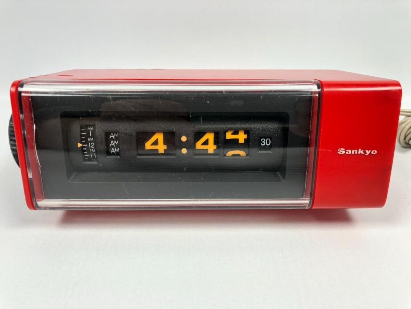 70s VINTAGE SANKYO Red Flip Alarm Clock DT-612Z Space Age Japan Mid-century