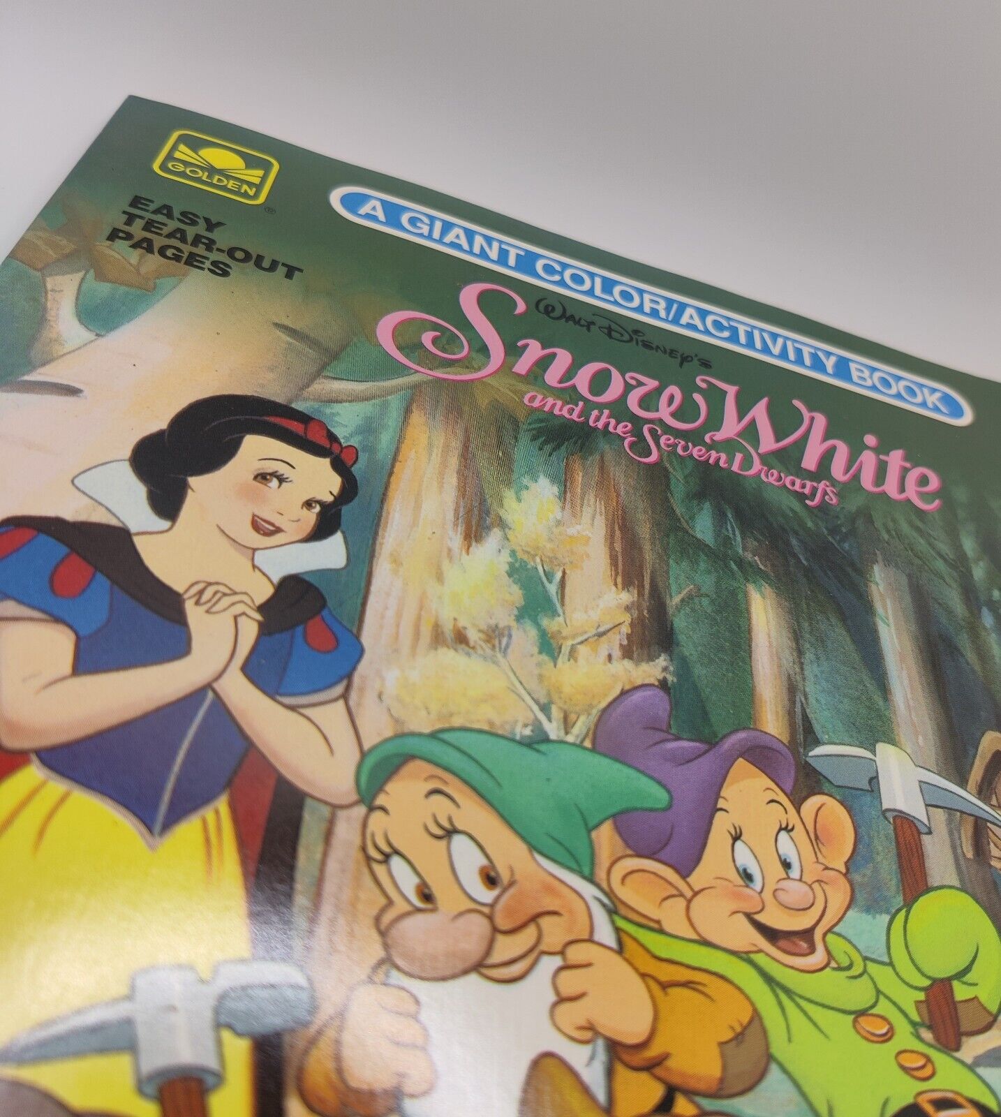 Disney\'s Snow White Giant Color/Activity Book 1994 Golden