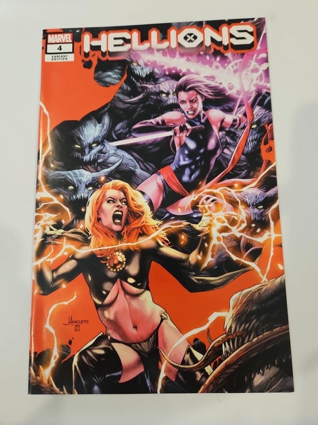 HELLIONS 4 NM JAY ANACLETO EXCLUSIVE TRADE DRESS VARIANT MARVEL Combine Shipping