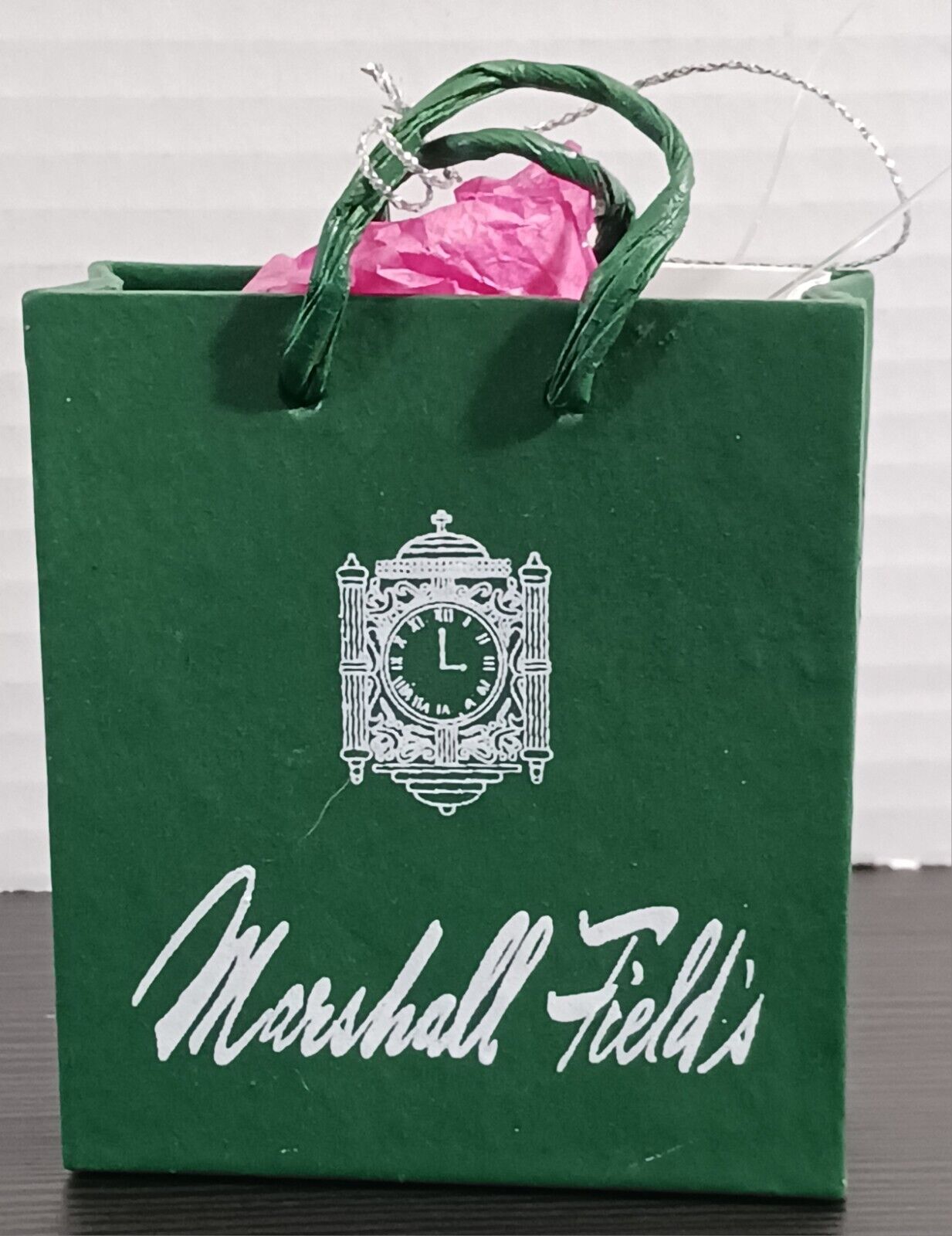 VTG Marshall Field\'s 2004 Green Shopping Bag Christmas Ornament With Tag NOS