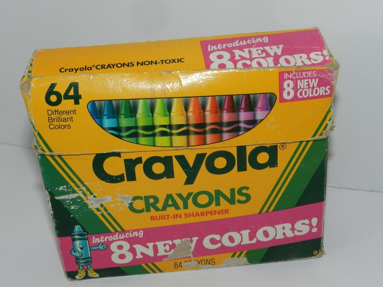 Crayola Crayons VTG 1990 Binney & Smith 64 Box Sharpener 8 New Colors indian RED