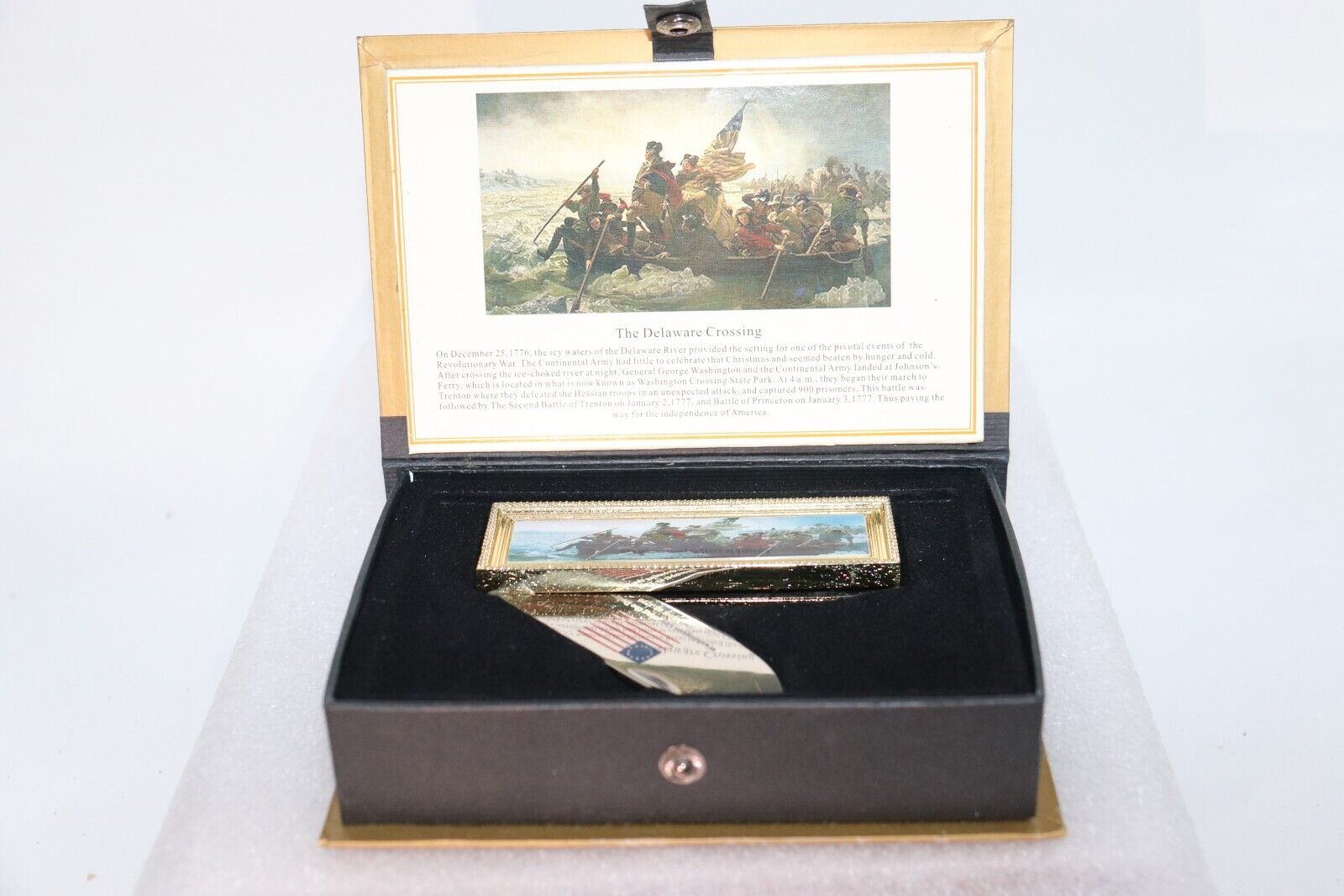 The Delaware Crossing Dec. 25, 1776 Commemorative Pocket Knife in Book Box