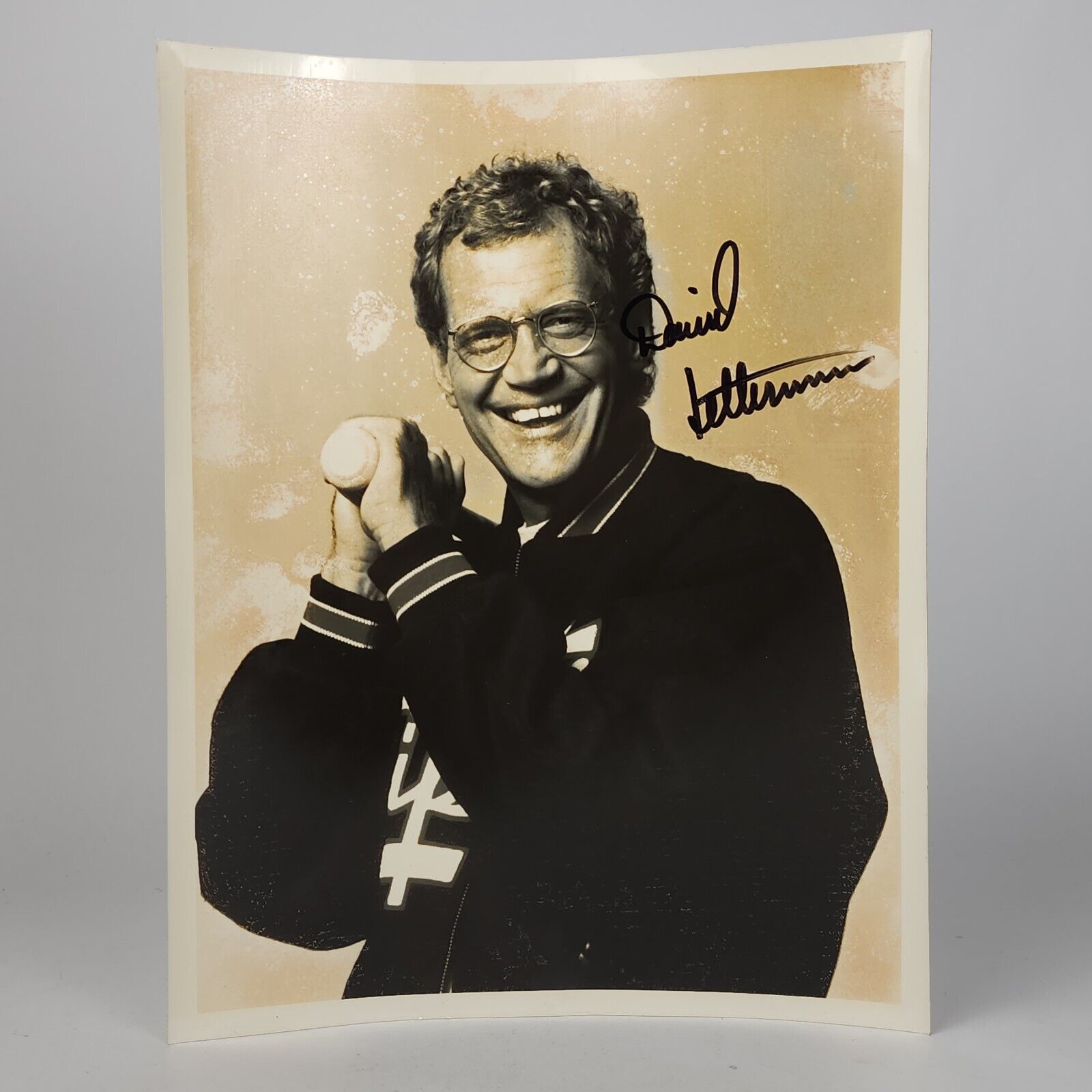 Vintage David Letterman Signed 8x10 Photograph Holding Baseball Bat Autograph