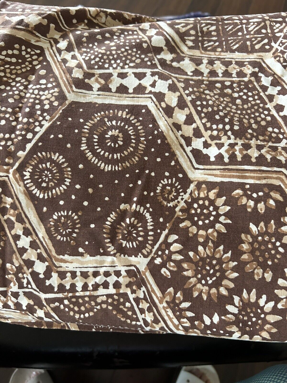 Sheet Vintage 75’ Martex Bakuba Batik Flat King 102x104” Brown USA Cotton Blnd