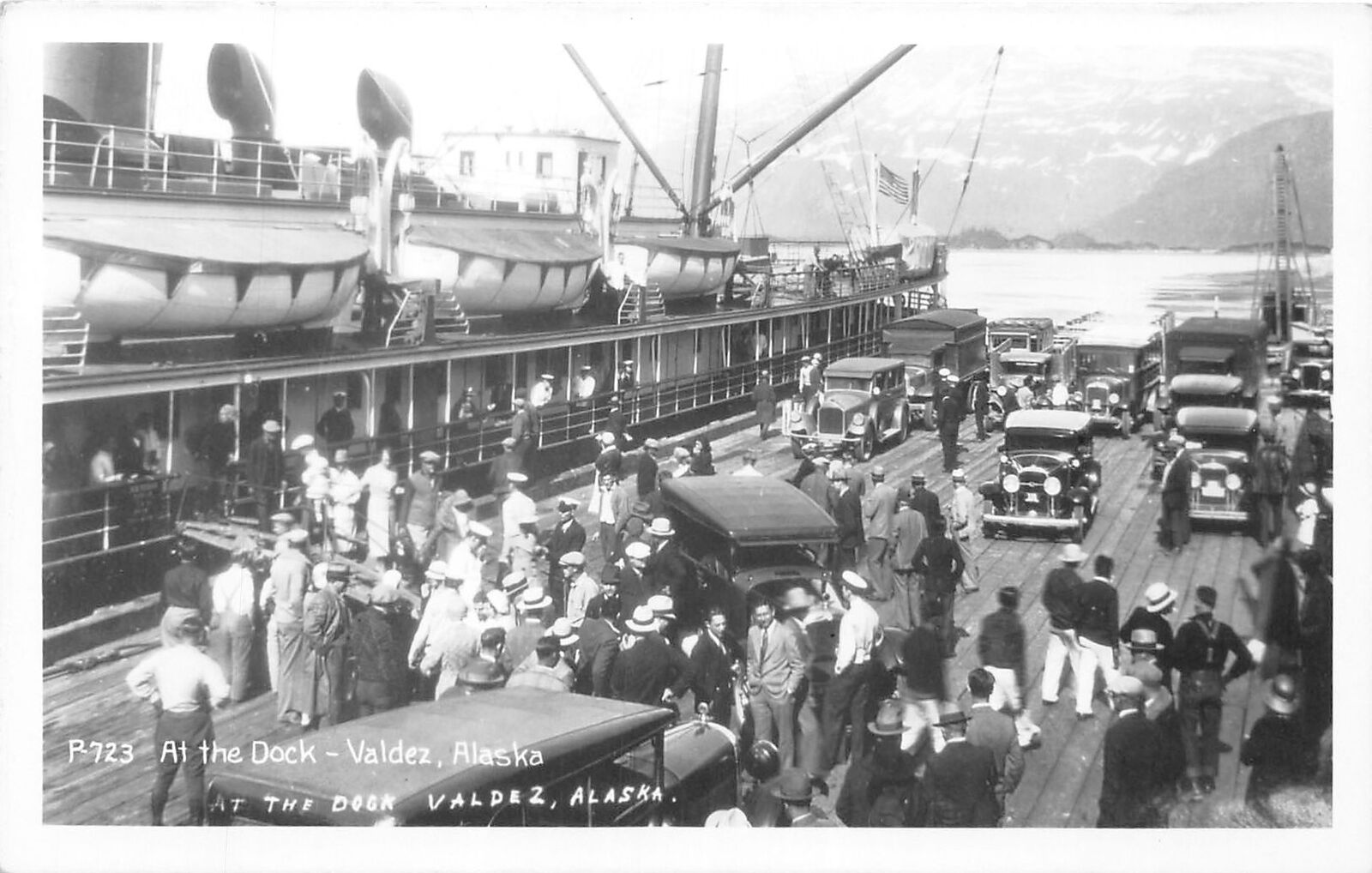 J68/ Valdez Alaska RPPC Postcard c1940s  At The Dock Ships Autos 14