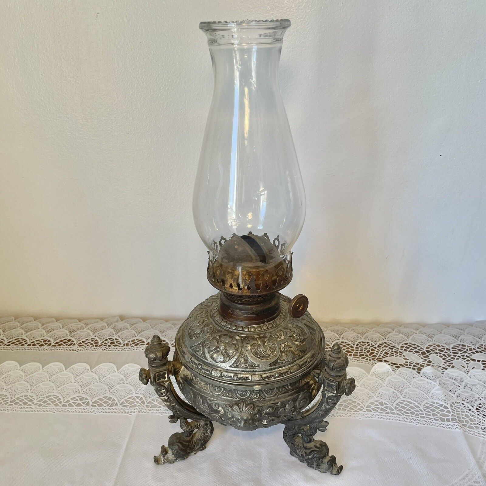 Antique Ornate  Embossed Edward Miller EM & Co. Solar Kerosene Oil Lamp.