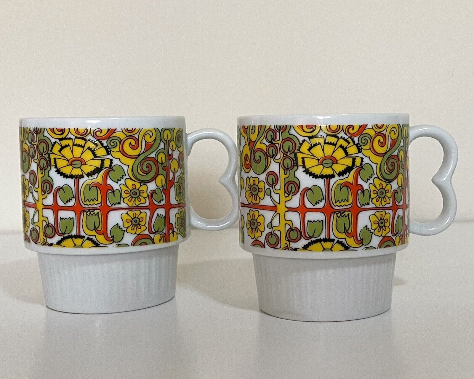2 MCM Coffee Tea Cups Mugs Floral Hippie Retro Ceramic Porcelain Stacking Japan 