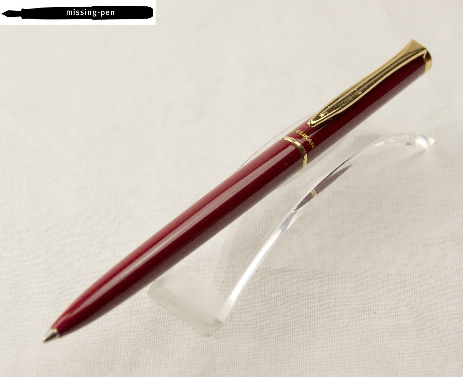 Very slim Pelikan Ballpoint Pen New Classic K371 Red (1994 - 1995)