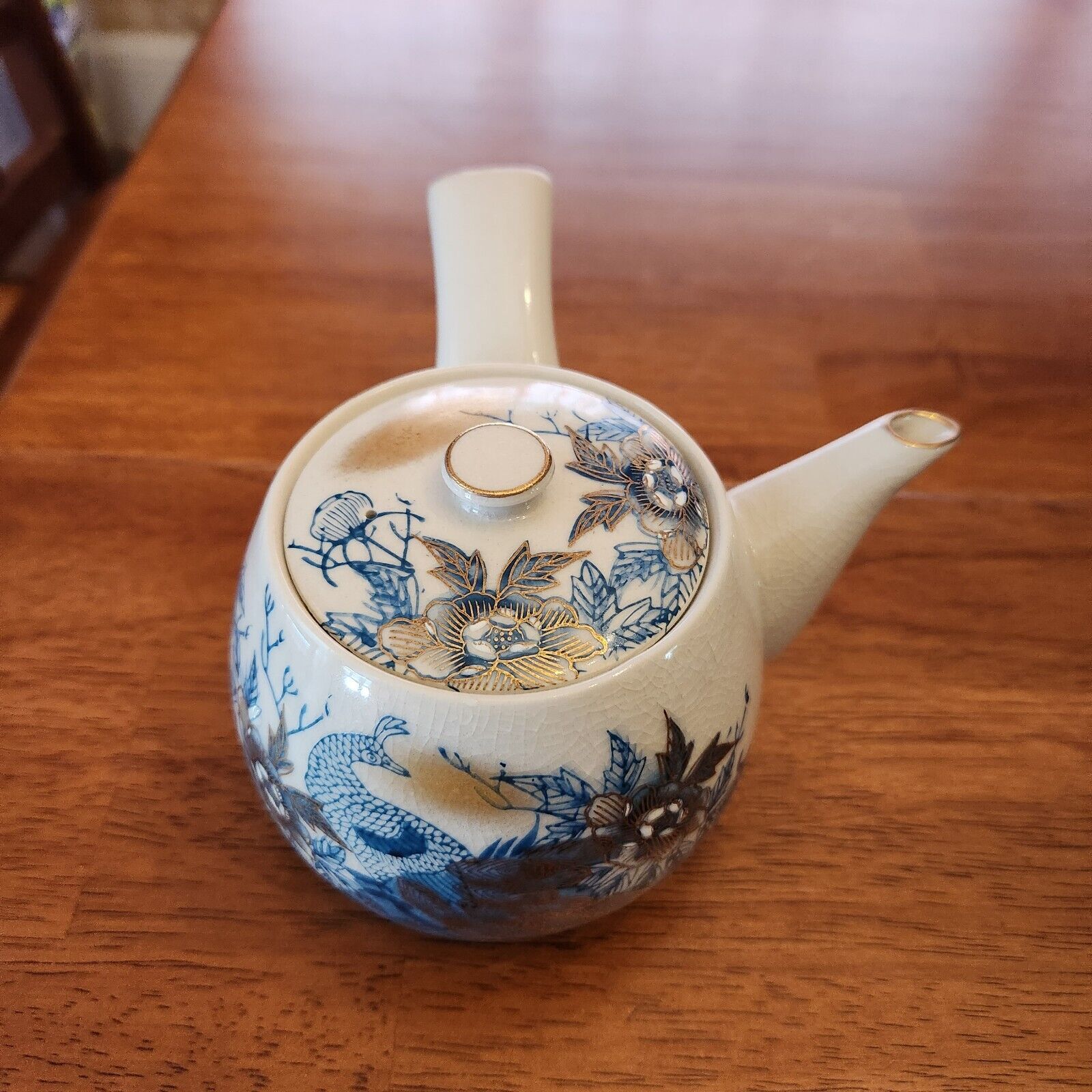 Vtg Blue White Porcelain Japanese Teapot with Straight Side Handle