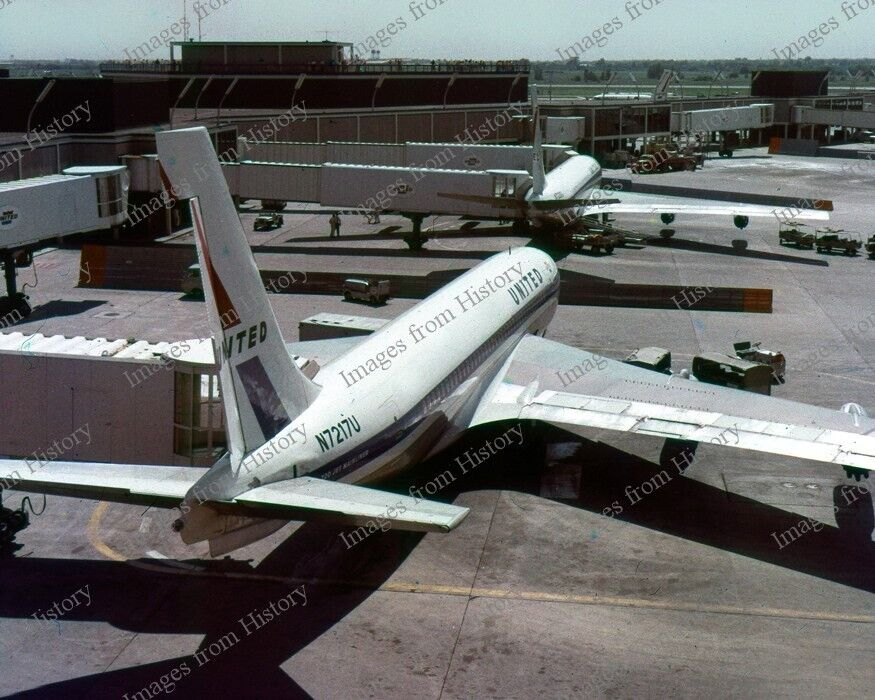8x10 Minneapolis Saint Paul Twin Cities Int. Airport United Airlines 1960\'s #151