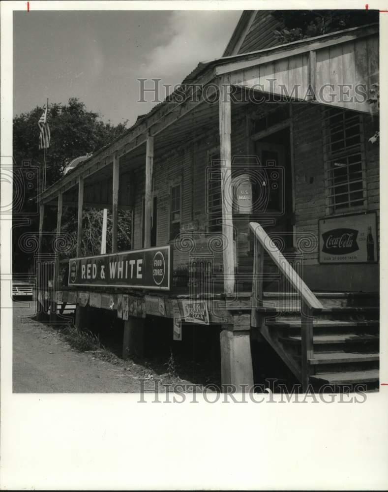 1970 Press Photo Post Office at Thompson\'s Store in Texas - hpa19724