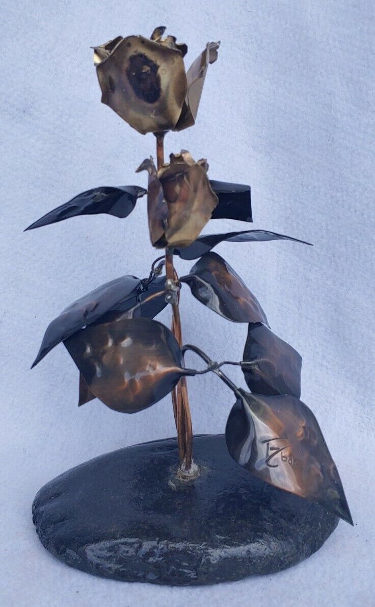 Old Vintge Handmade Copper And Brass Metal Art Roses Flower Sculpture