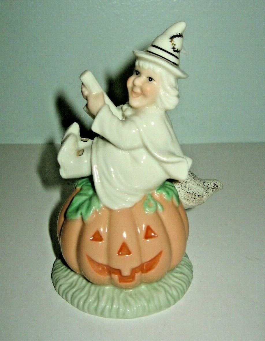 Lenox Witch\'s Jolly Pumpkin Halloween Figurine