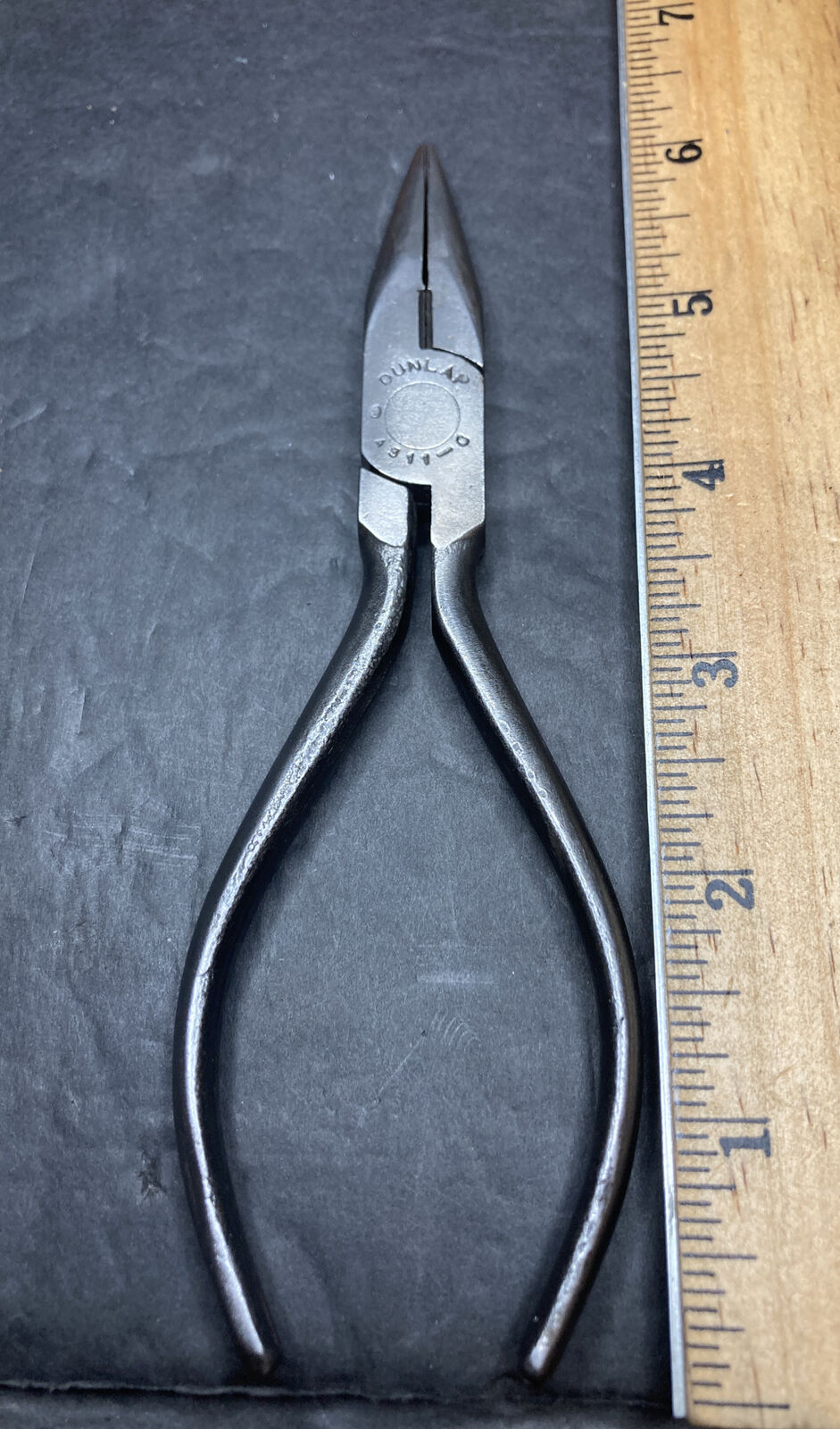 Vintage Dunlap Tools  6-3/8\'\' needle nose pliers 4511
