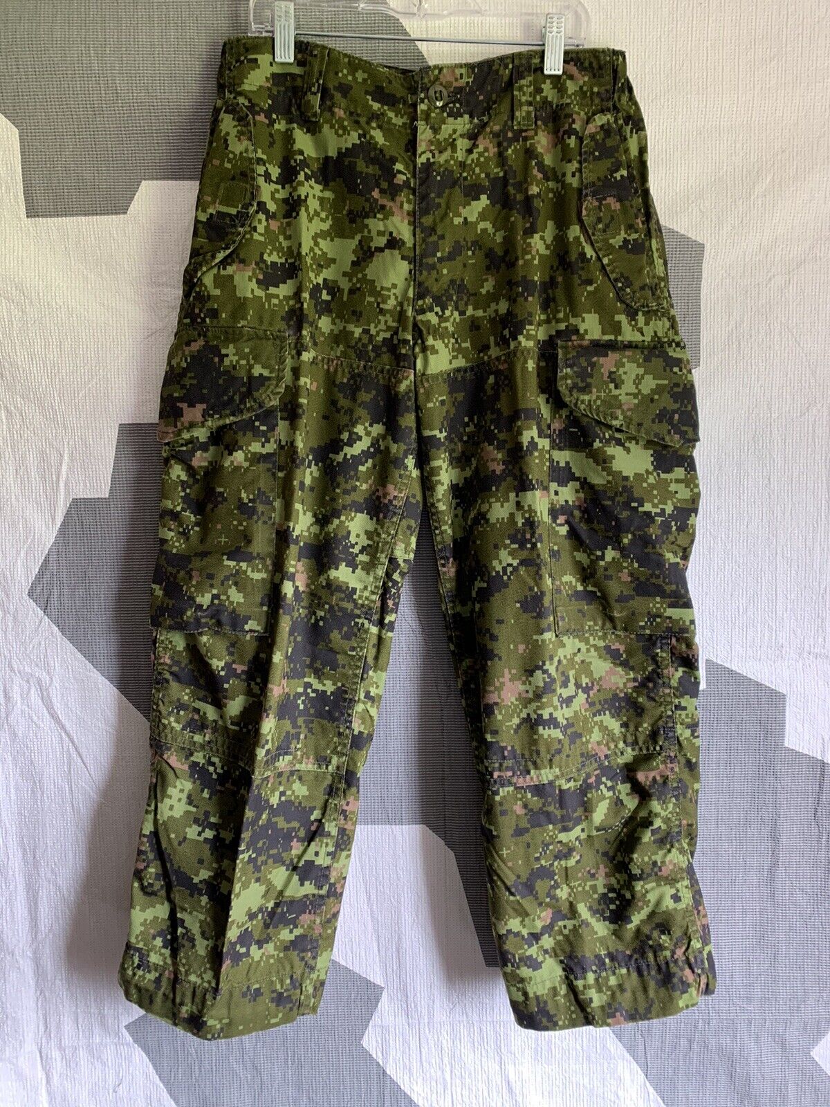 CADPAT combat Pants Size 6430 Canadian Army Surplus