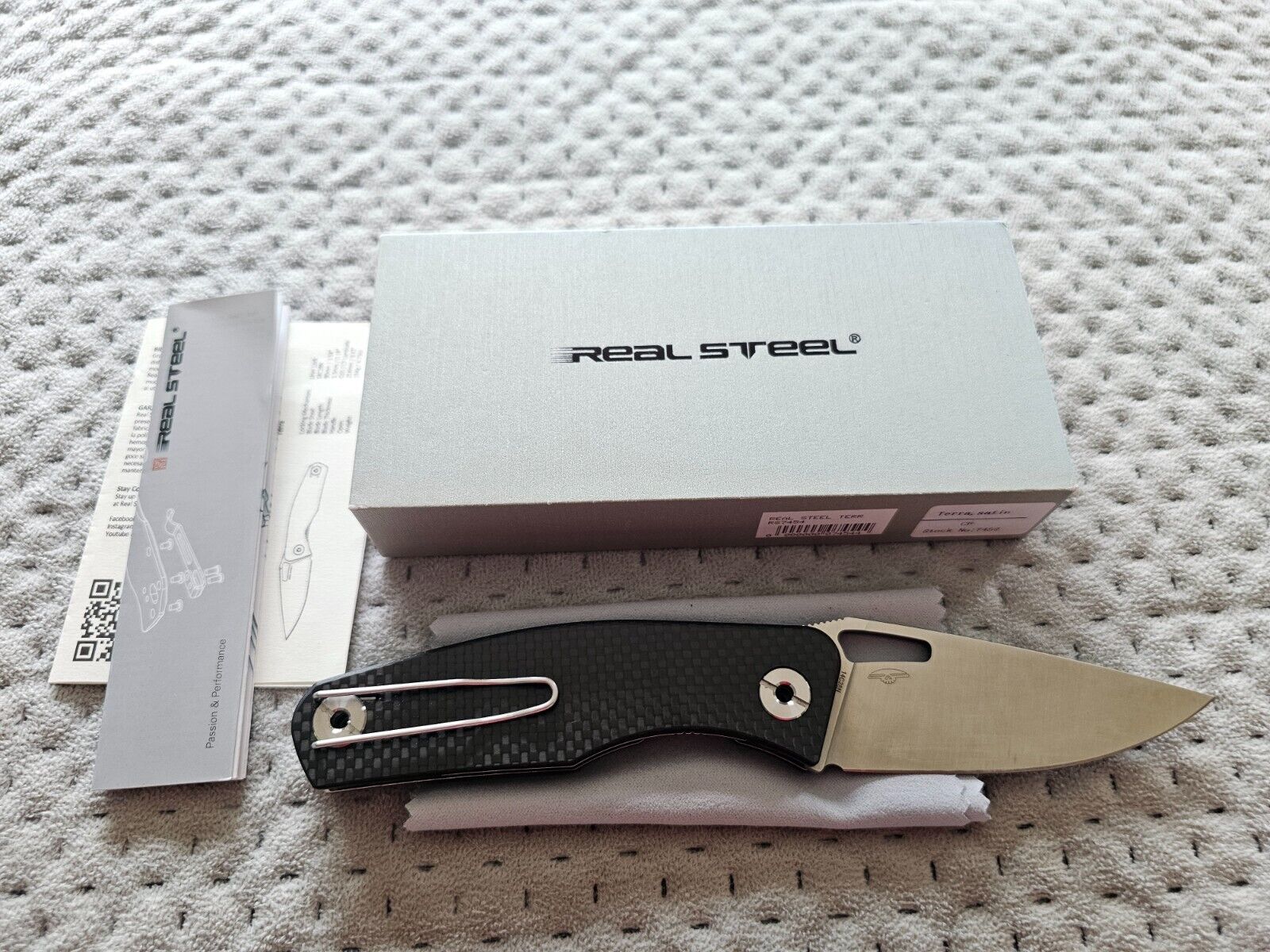 Real Steel Terra Pocket Knife G10/Carbon Fiber Stainless Sandvik 14C28N RS7454