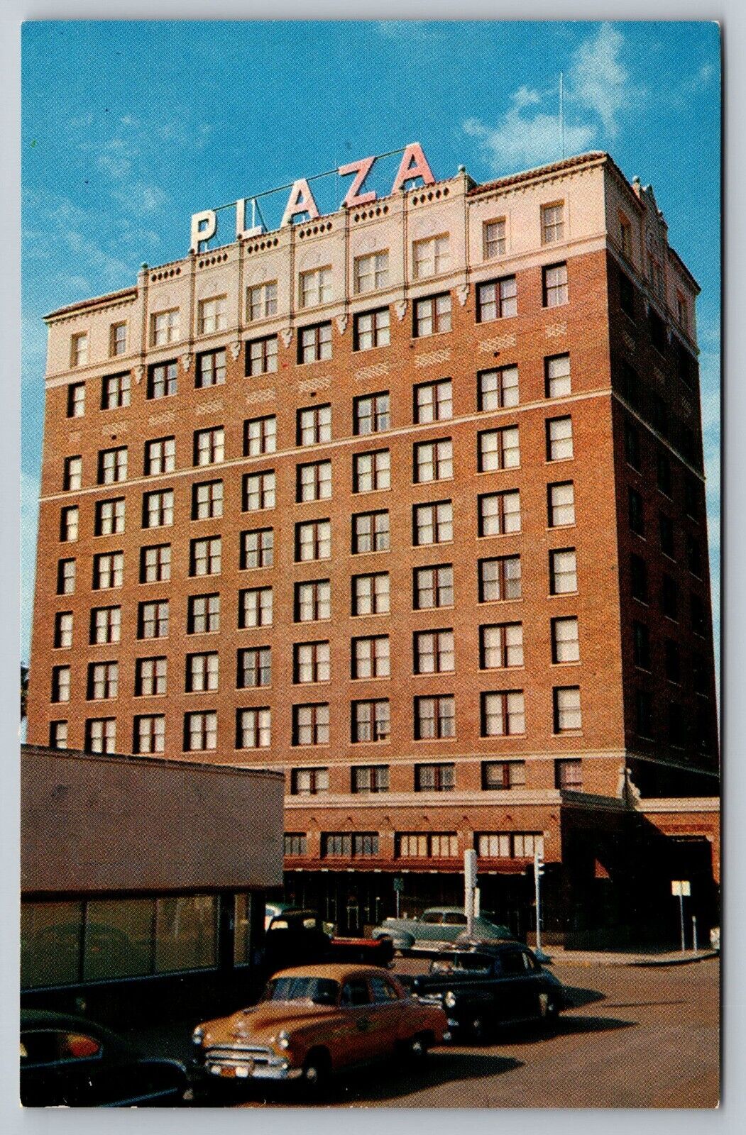 Postcard B 34, Plaza Hotel, Loredo, Texas, seconds away from Mexico, 1950s