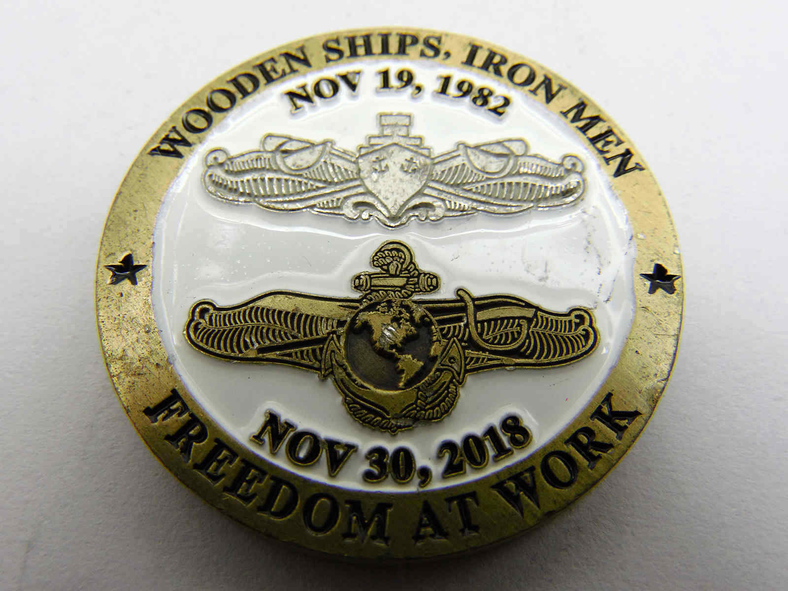 USN WOODEN SHIPS IRON MEN FREEDOM AT WORK CHALLENGE COIN