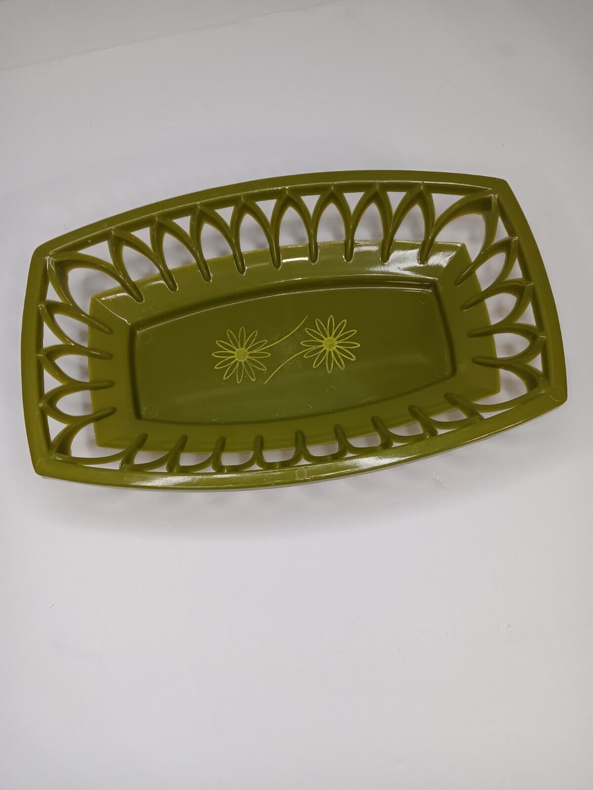 Vintage Hard Plastic Green Basket Style Tray With Yellow Daisies MCM Cottagecore