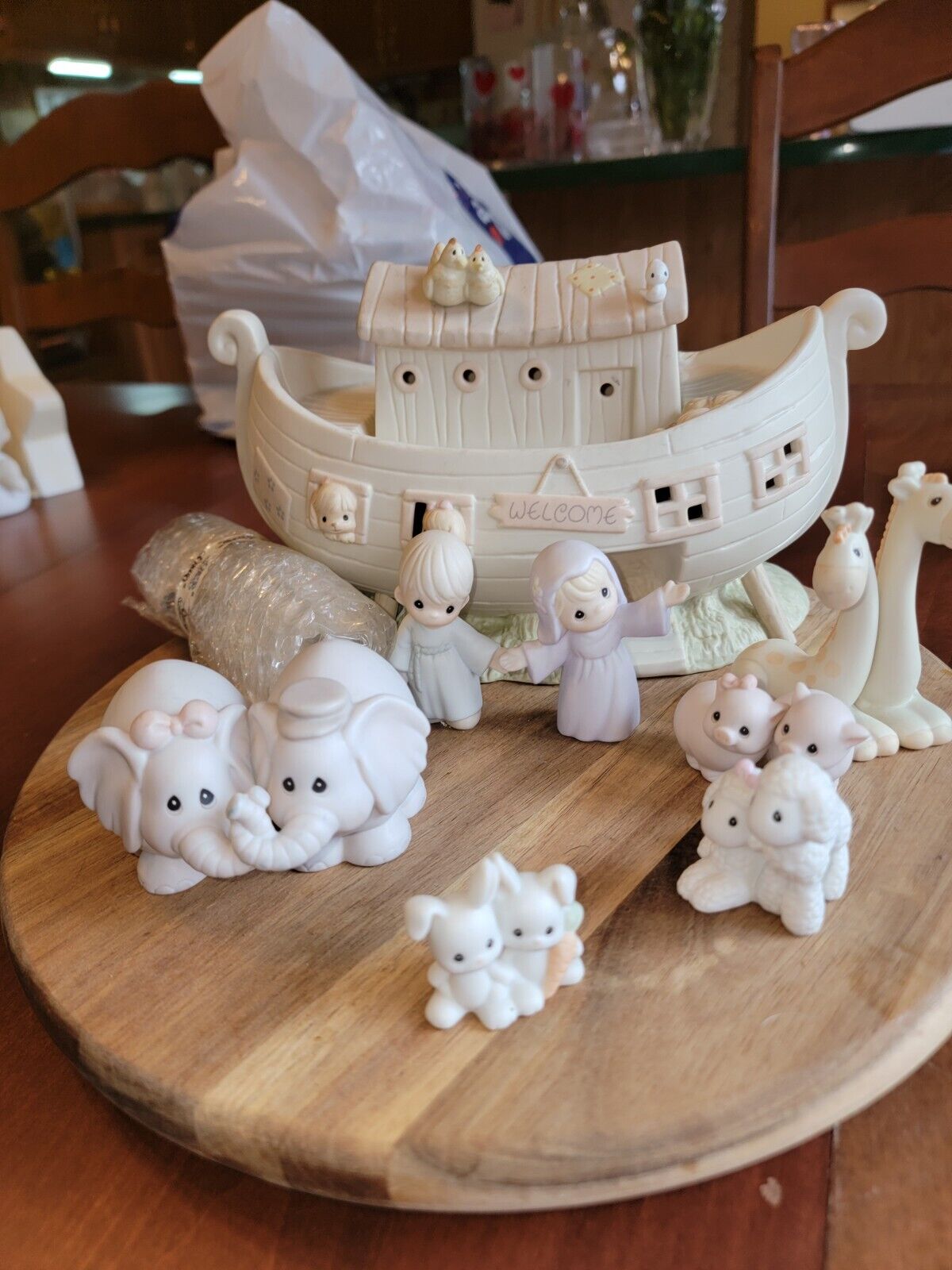 1992 Precious Moments Two By Two Noah's Ark Porcelain Figurine No Box 8 Pieces .