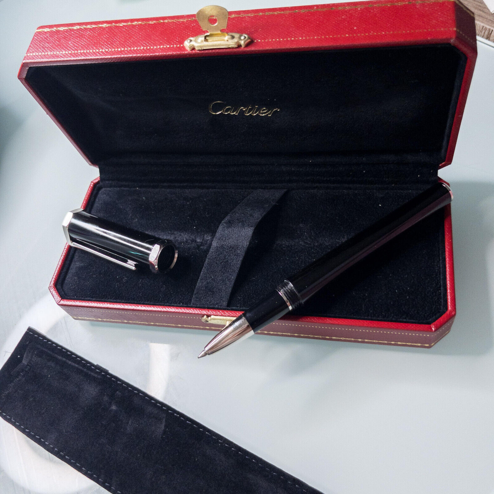 Authentic Cartier Rollerball Pen Twist-off Cap w/ Box Included (COST0046)